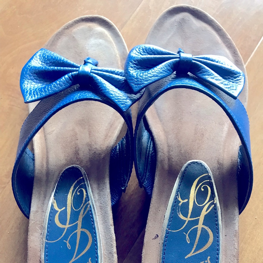 SALE: J.RENEE Leather Sandal w/ Bow